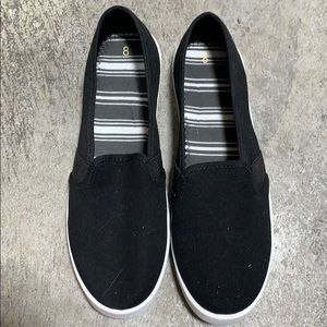 OFF Brand slip ons BRAND NEW